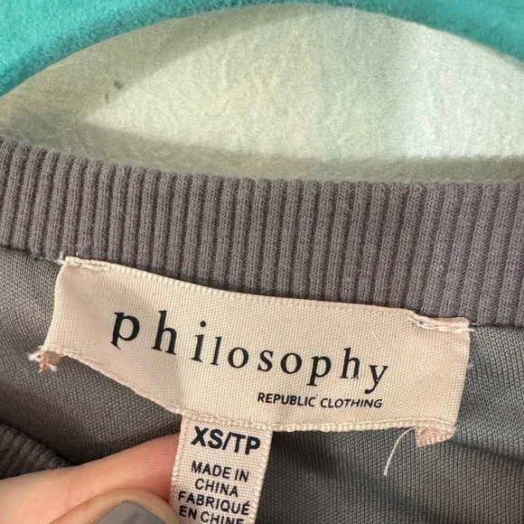 PHILOSOPHY Republic Clothing Light Gray Faux Fur Crewneck Size XSmall - Picture 3 of 4